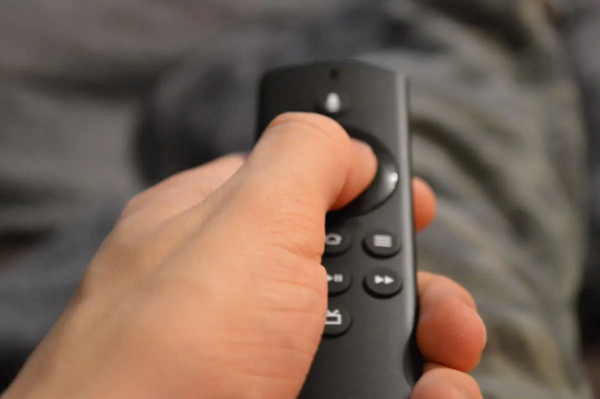 Beste IPTV Box 2026 – Fire TV Stick am Fernseher